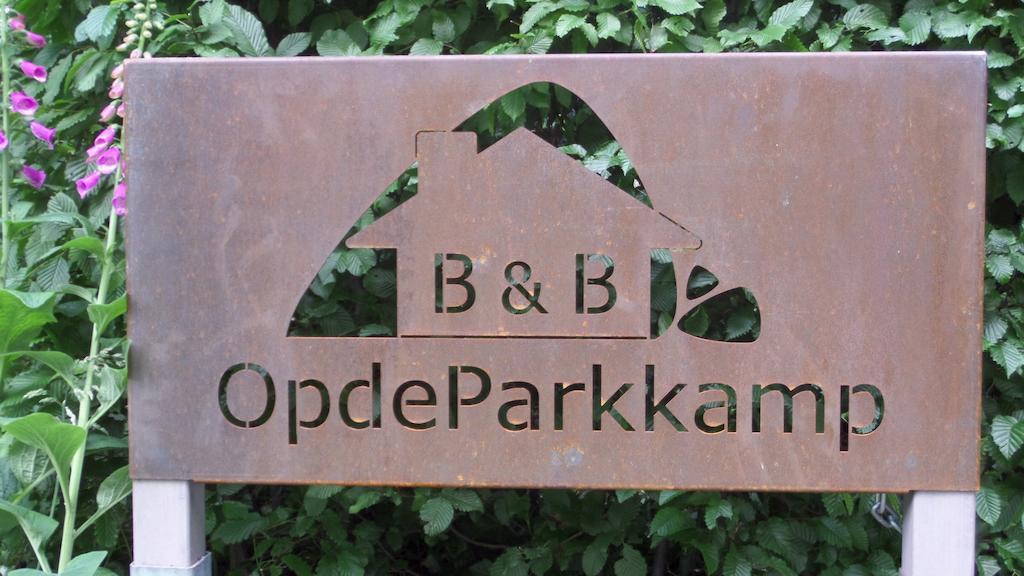 B&B Opdeparkkamp Met Laadpaal Voor Elektrische Auto'S Havelte Экстерьер фото